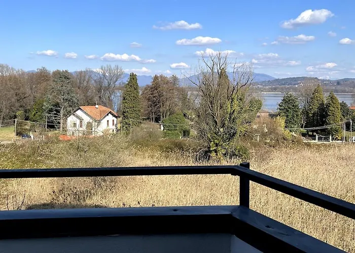 View Apartment Dormelletto